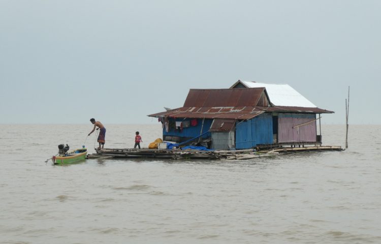 Ile de Sulawesi en Indonésie (1/3) : j’irai dormir dans une maison flottante
